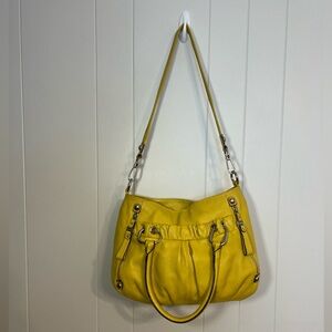 B Makowsky yellow leather‎ shoulder bag